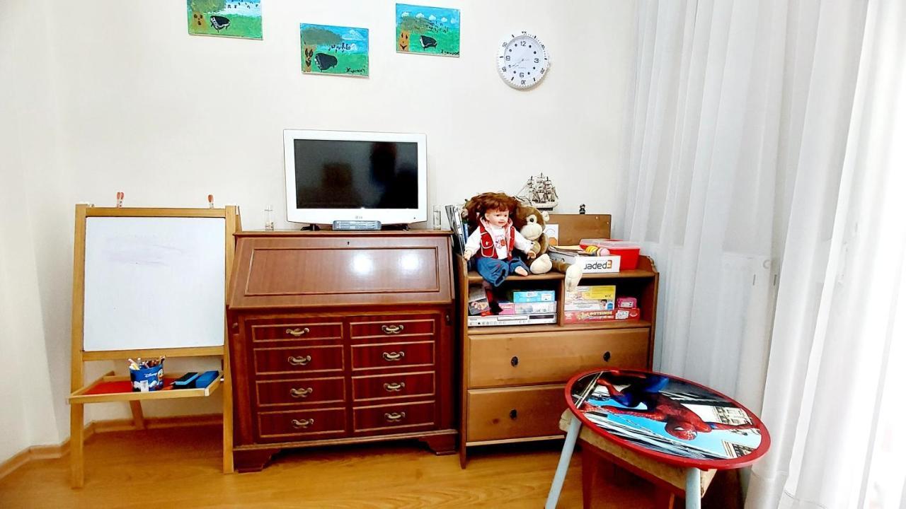 "Home Sweet Home" 3 Bedrooms Big House 110M Free Indoor Parking! 테살로니키 외부 사진