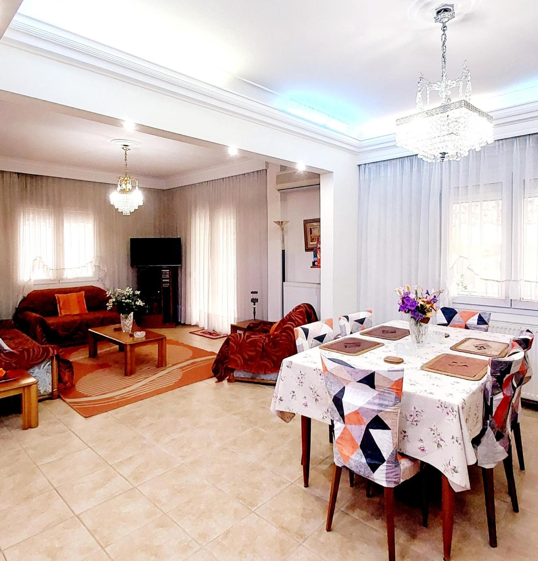 "Home Sweet Home" 3 Bedrooms Big House 110M Free Indoor Parking! 테살로니키 외부 사진